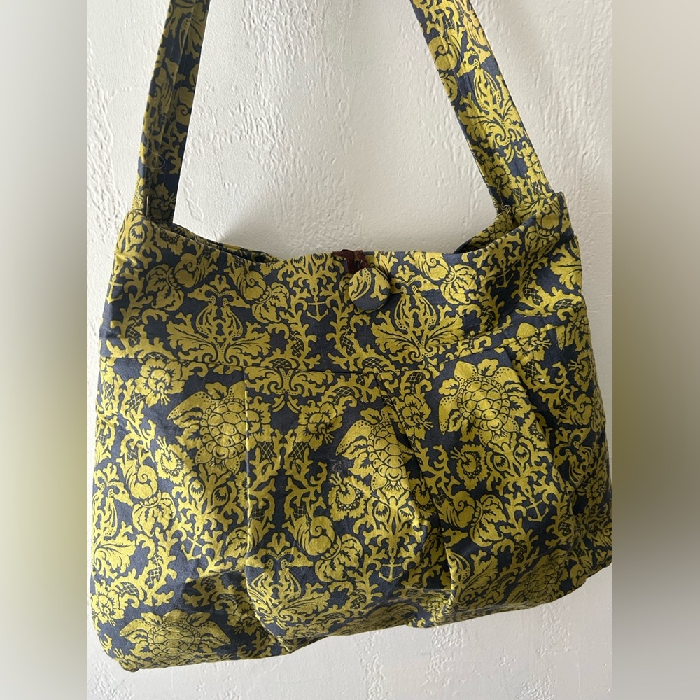 Hobo Bag - Picture 2 of 6